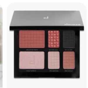 NWT Doucce Eyeshadow on the go eyeshadowPalette